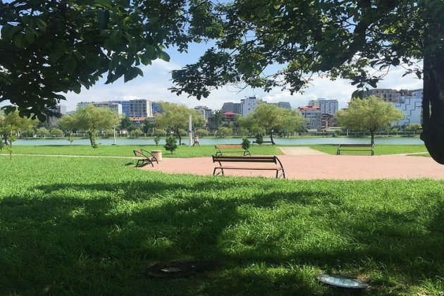 Park an der Schwarzmeerküste, Georgien 